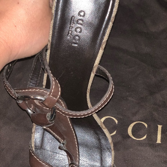 Gucci Brown Monogram Heels - Picture 2 of 15